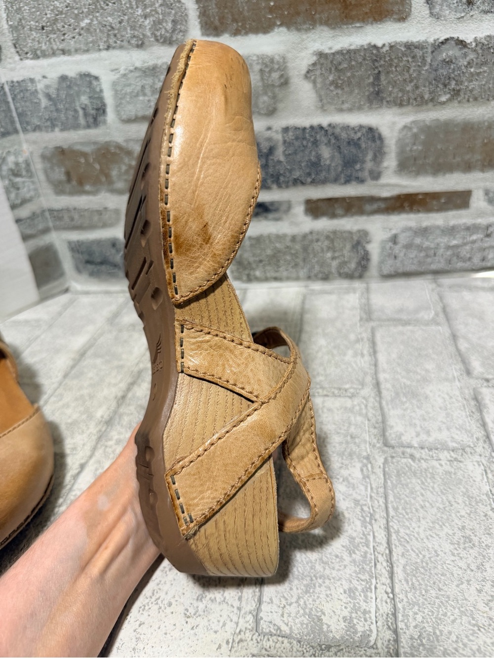 Dansko Tiffani Milled Burnished Mules with Buckle size 40 9-9.5 - Picture 13 of 13